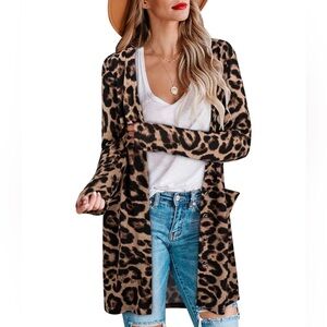OUGES leopard print Women's Cardigan  Pockets.
Long Sleeve.
Lightweight.
Button